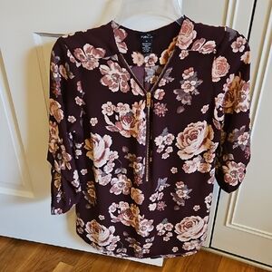 Rue21 Floral Burgundy Women's Top Perfect For Fall